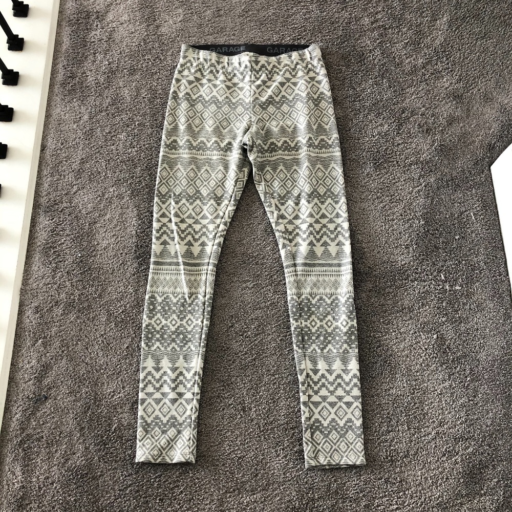 Garage Pattern Leggings
